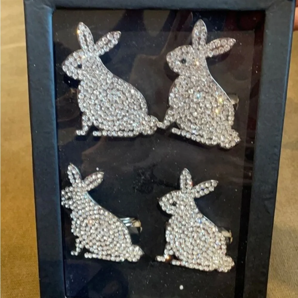 Tahari Home EASTER Bunny Rabbit Rhinestone Silver Napkin Rings Set of 4